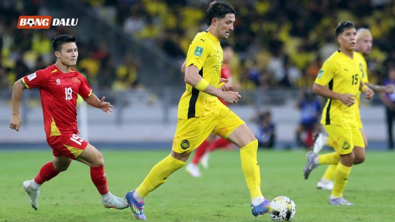 Trong một trận đấu bóng đá kết quả luôn khó đoán