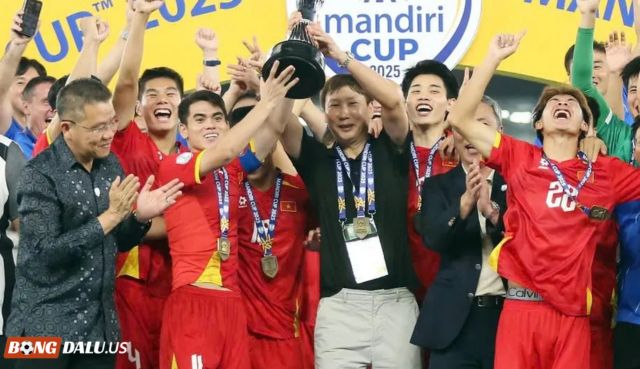 HLV U23 Việt Nam hiện tại là ai?