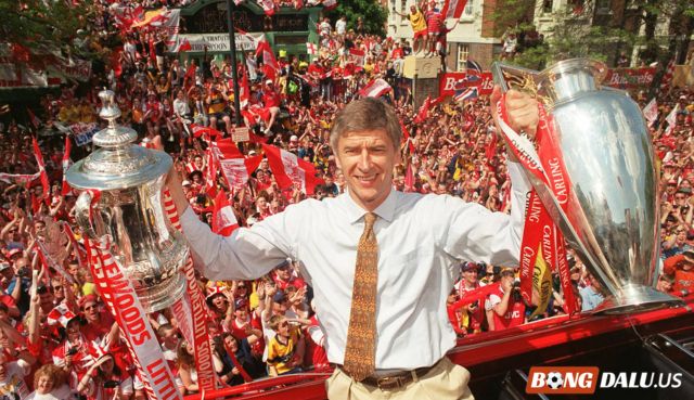 Nhìn lại kỷ nguyên Arsene Wenger: Quá khứ hào hùng