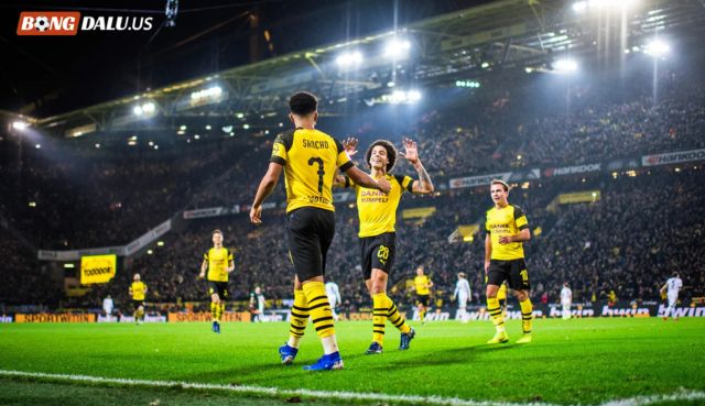 Giới thiệu chung về luật bóng đá 11 người